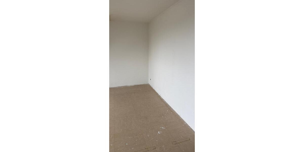 Dachgeschoßwohnung Mönchengladbach Süd - 2 Zimmer, 62 m&sup2;, 610&euro; | Angebot:25433285