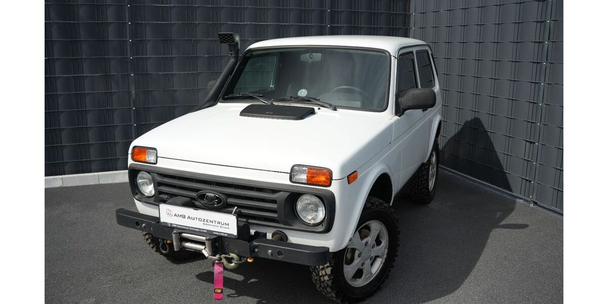 Lada Taiga 101.554 km 10.999 &euro; Dormagen 41539