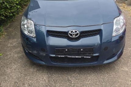 Toyota Auris 174.000 km 1.600 &euro; Neuss 41468