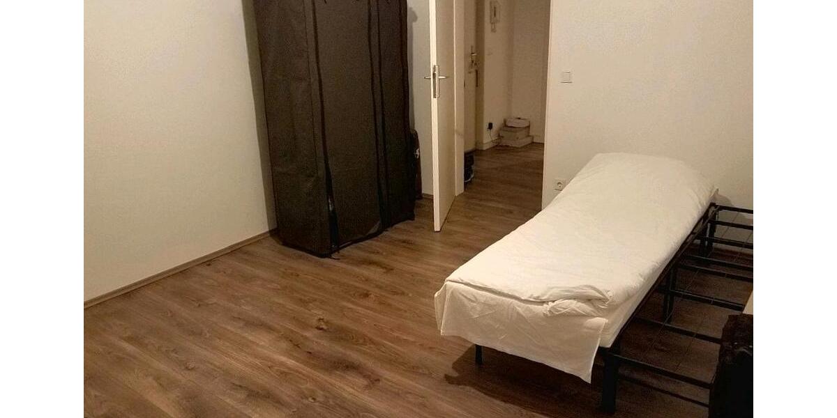 Etagenwohnung Duisburg Duisburg-Mitte - 2 Zimmer, 47 m&sup2;, 450&euro; | Angebot:26648924