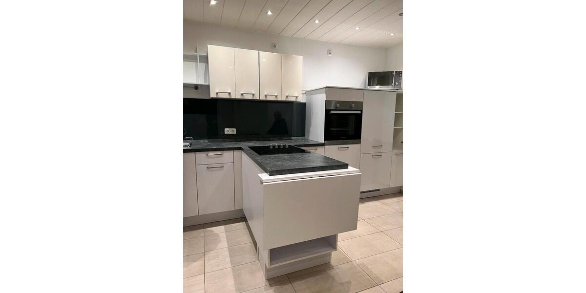 Erdgeschoßwohnung Mönchengladbach Nord - 3 Zimmer, 98 m&sup2;, 299.000&euro; | Angebot:26001594