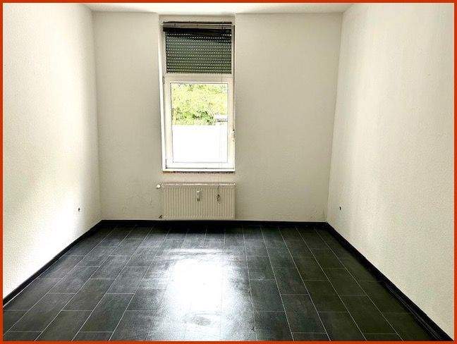 Etagenwohnung Duisburg Mittelmeiderich - 2 Zimmer, 45 m&sup2;, 360&euro; | Angebot:25727898