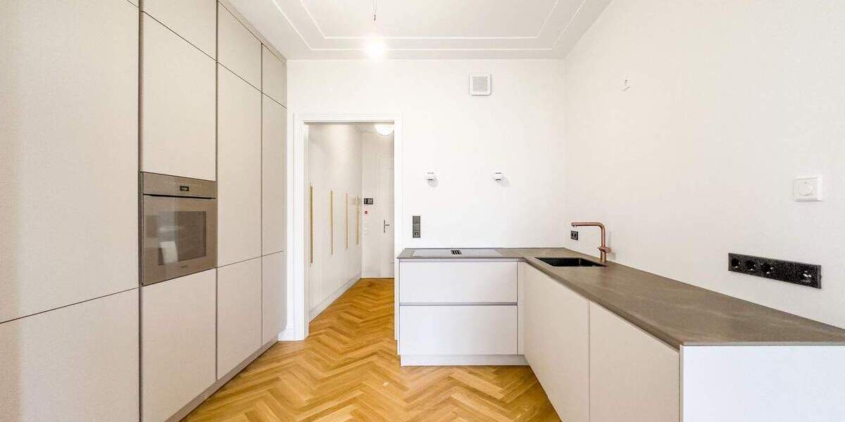 Etagenwohnung Düsseldorf Oberkassel - 2 Zimmer, 63 m&sup2;, 2.205&euro; | Angebot:25683179