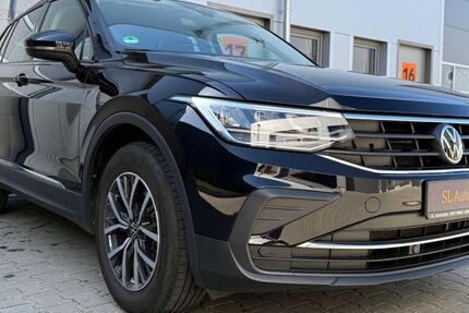 VW Tiguan 22.869 km 29.895 &euro; Willich 47877