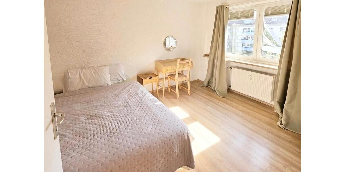 Etagenwohnung Duisburg Duisburg-Mitte - 3 Zimmer, 72 m&sup2;, 960&euro; | Angebot:26680699
