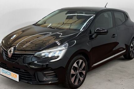 Renault Clio 47.989 km 13.984 &euro; Moers 47445