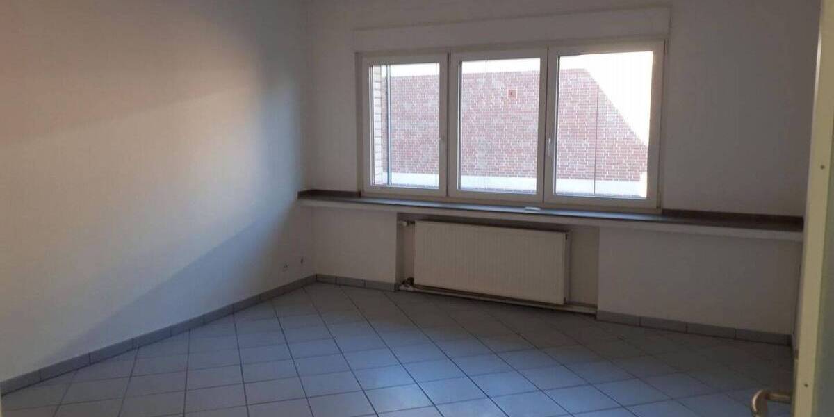 Etagenwohnung Krefeld Cracau - 2 Zimmer, 56 m&sup2;, 470&euro; | Angebot:25695075