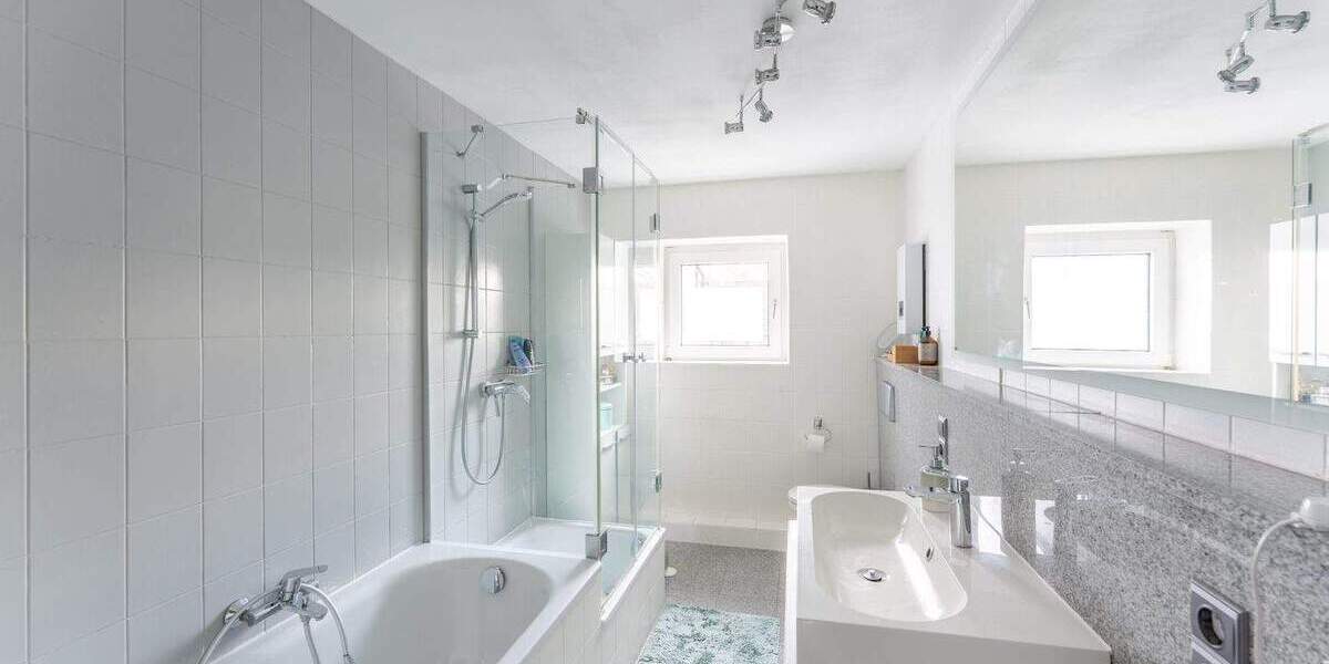 Etagenwohnung Kempen - 4 Zimmer, 110 m&sup2;, 295.000&euro; | Angebot:25862945