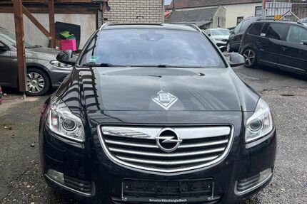 Opel Insignia 175.000 km 6.799 &euro; Düsseldorf 40231