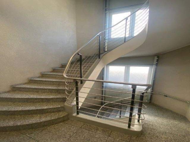 Gewerbeobjekt Düsseldorf Stadtmitte - 1 Zimmer, 230 m&sup2;, 3.105&euro; | Angebot:25820122