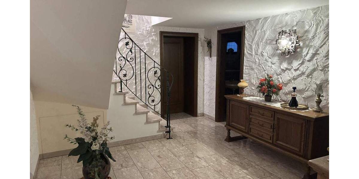 Einfamilienhaus Krefeld Traar - 4 Zimmer, 190 m&sup2;, 850.000&euro; | Angebot:25693384