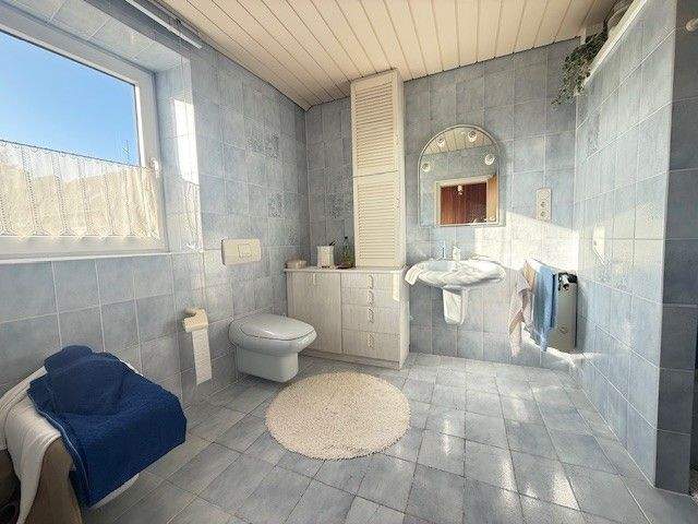 Reihenendhaus Tönisvorst Vorst - 5 Zimmer, 211 m&sup2;, 329.000&euro; | Angebot:25748700