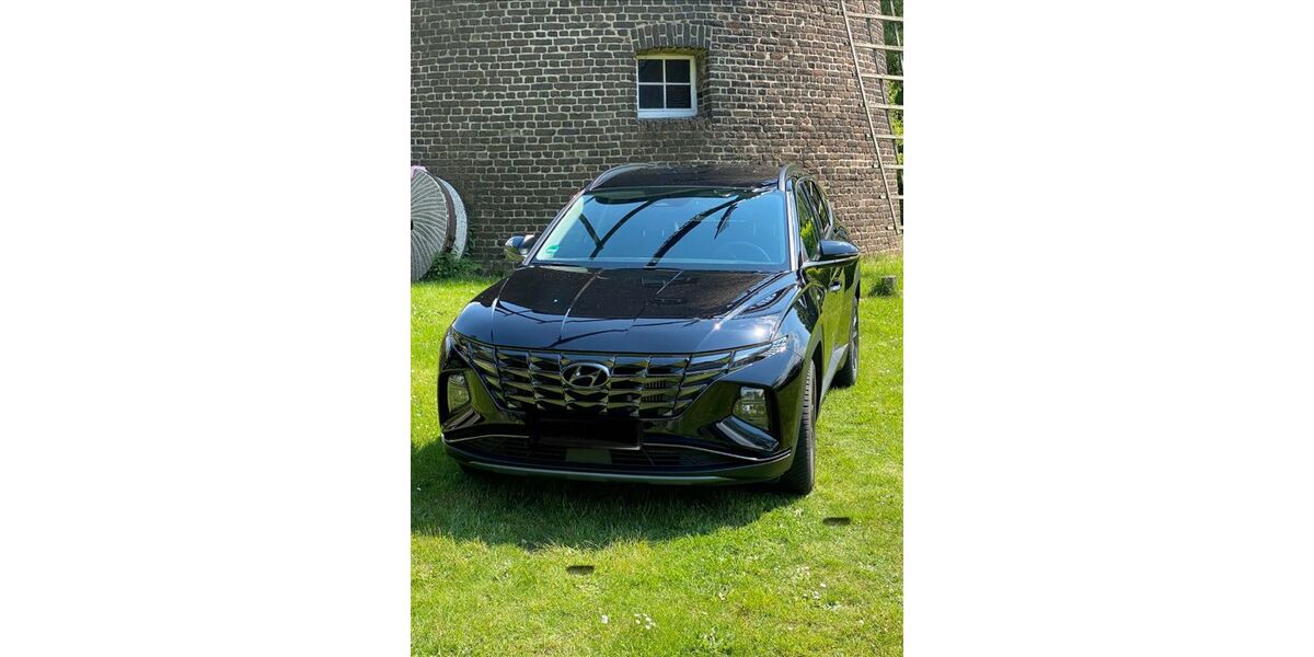 Hyundai TUCSON 27.500 km 26.400 &euro; Duisburg 47199