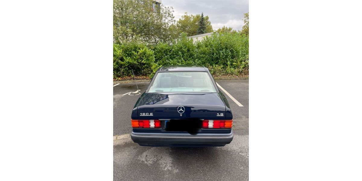 Mercedes-Benz 190 116.000 km 7.000 &euro; Neuss 41462