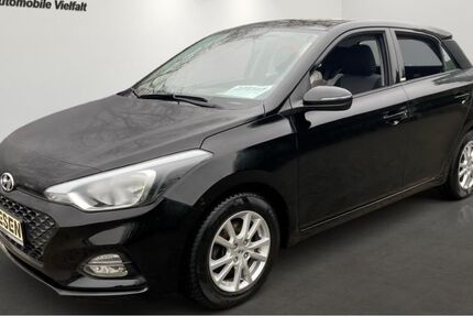 Hyundai i20 44.300 km 13.470 &euro; Viersen 41747