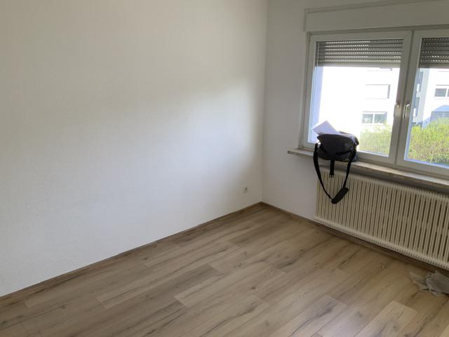 Etagenwohnung Duisburg Rheinhausen - 2 Zimmer, 46 m&sup2;, 369&euro; | Angebot:26008869