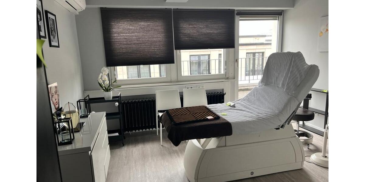 Gewerbeobjekt Düsseldorf Stadtmitte - 1.590&euro; | Angebot:25831062