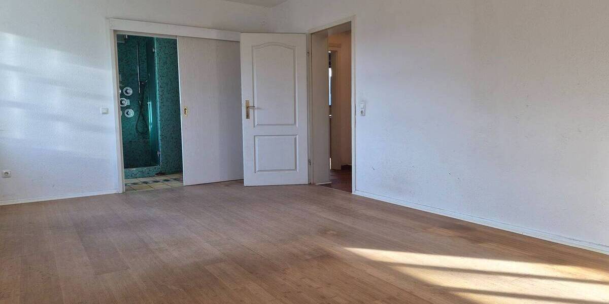 Einfamilienhaus Korschenbroich - 8 Zimmer, 243 m&sup2;, 2.865&euro; | Angebot:25927074