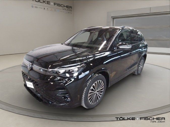 VW Tiguan 22.599 km 46.709 &euro; Krefeld 47805