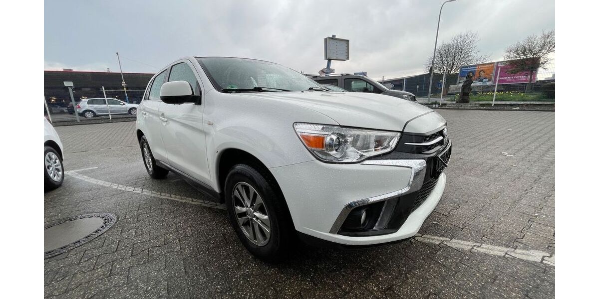 Mitsubishi ASX 108.000 km 10.999 &euro; Mönchengladbach 41238