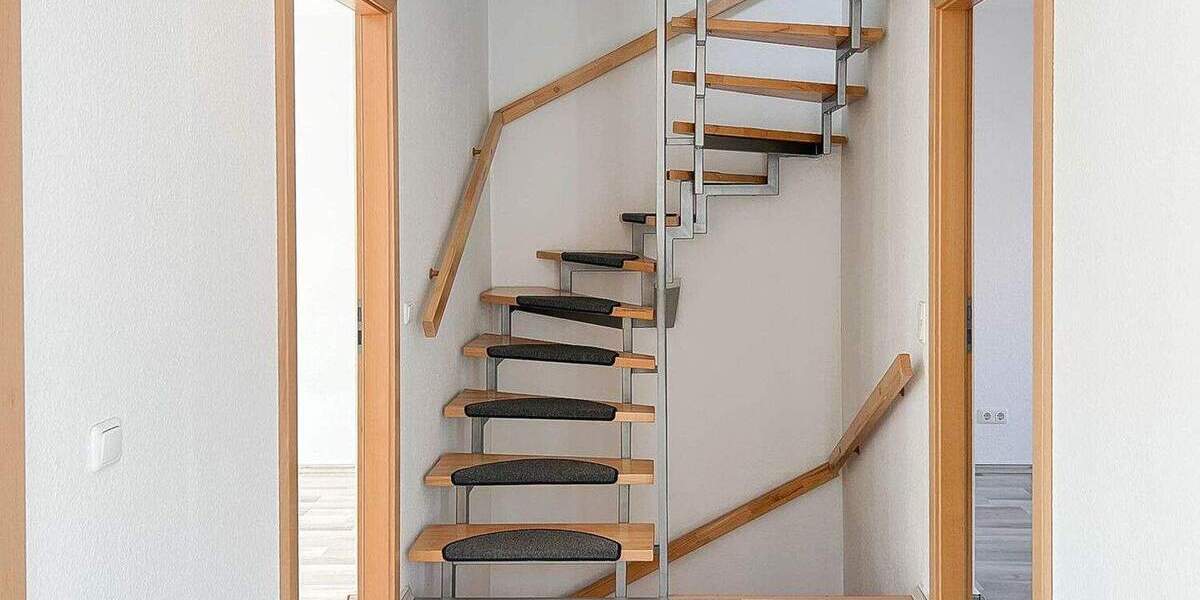 Doppelhaushälfte Düsseldorf Wittlaer - 5 Zimmer, 133 m&sup2;, 2.600&euro; | Angebot:25687680