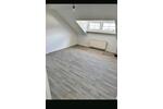 Dachgeschoßwohnung Krefeld Dießem - 2 Zimmer, 45 m&sup2;, 540&euro; | Angebot:25046352