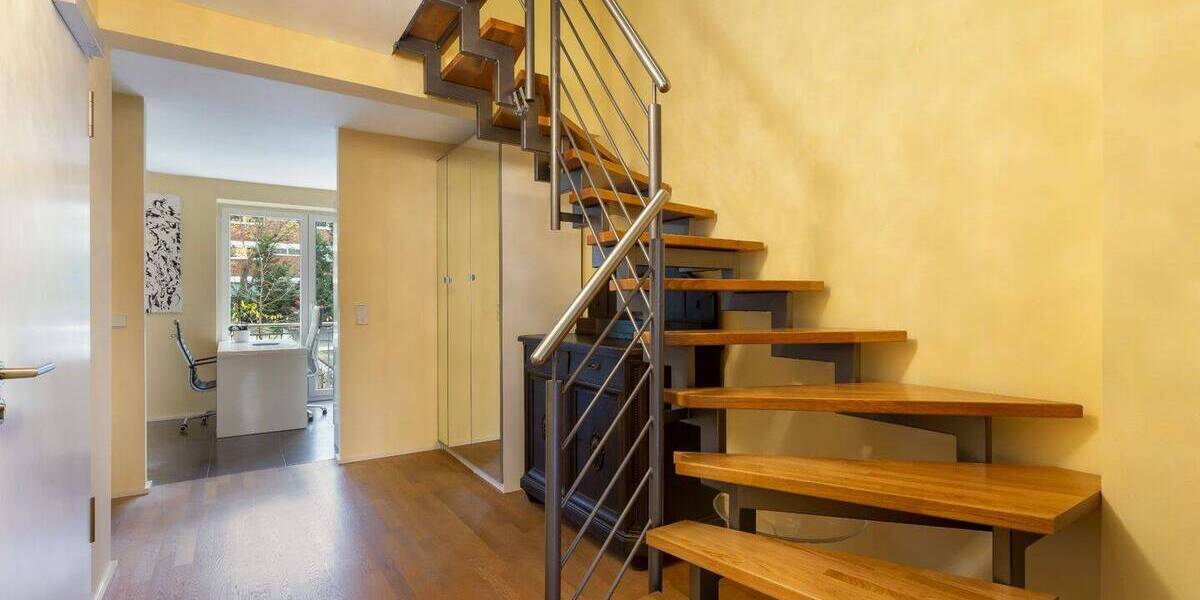 Etagenwohnung Düsseldorf Düsseltal - 2 Zimmer, 106 m&sup2;, 680.000&euro; | Angebot:25686884