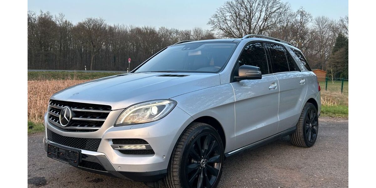 Mercedes-Benz ML 350 168.000 km 15.990 &euro; Neukirchen-Vluyn 47506