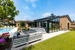 Bungalow Neuss Stadionviertel - 8 Zimmer, 242 m&sup2;, 2.400.000&euro; | Angebot:26585137