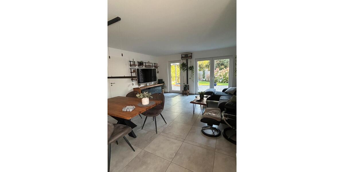 Erdgeschoßwohnung Tönisvorst - 3 Zimmer, 85 m&sup2;, 389.000&euro; | Angebot:25614579