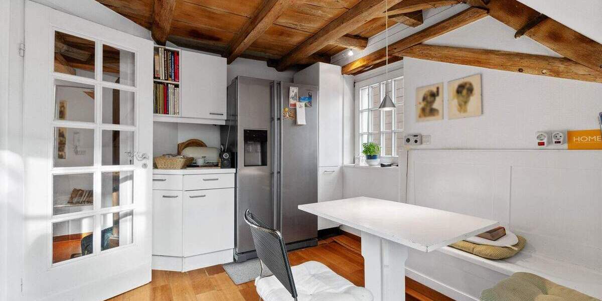 Etagenwohnung Düsseldorf Urdenbach - 3 Zimmer, 157 m&sup2;, 610.000&euro; | Angebot:25687085