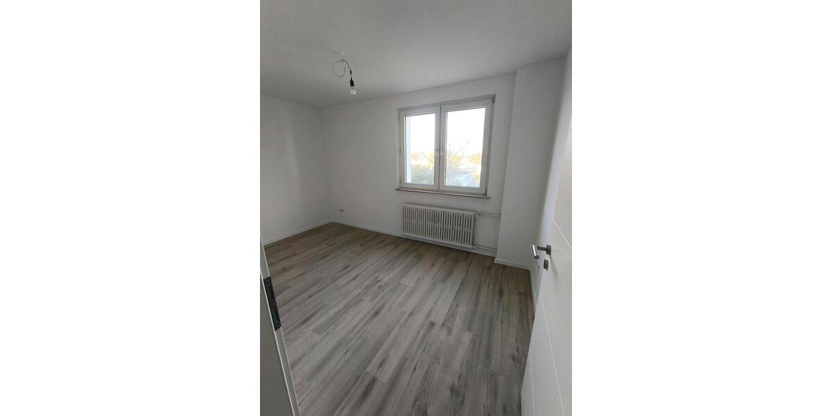 Etagenwohnung Duisburg Angerhausen - 3.5 Zimmer, 67 m&sup2;, 720&euro; | Angebot:26036534