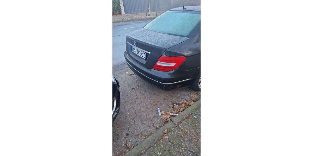 Mercedes-Benz 180 185.000 km 12.000 &euro; Ratingen 40880