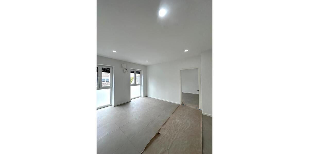 Etagenwohnung Krefeld Cracau - 2 Zimmer, 53 m&sup2;, 769&euro; | Angebot:26647334