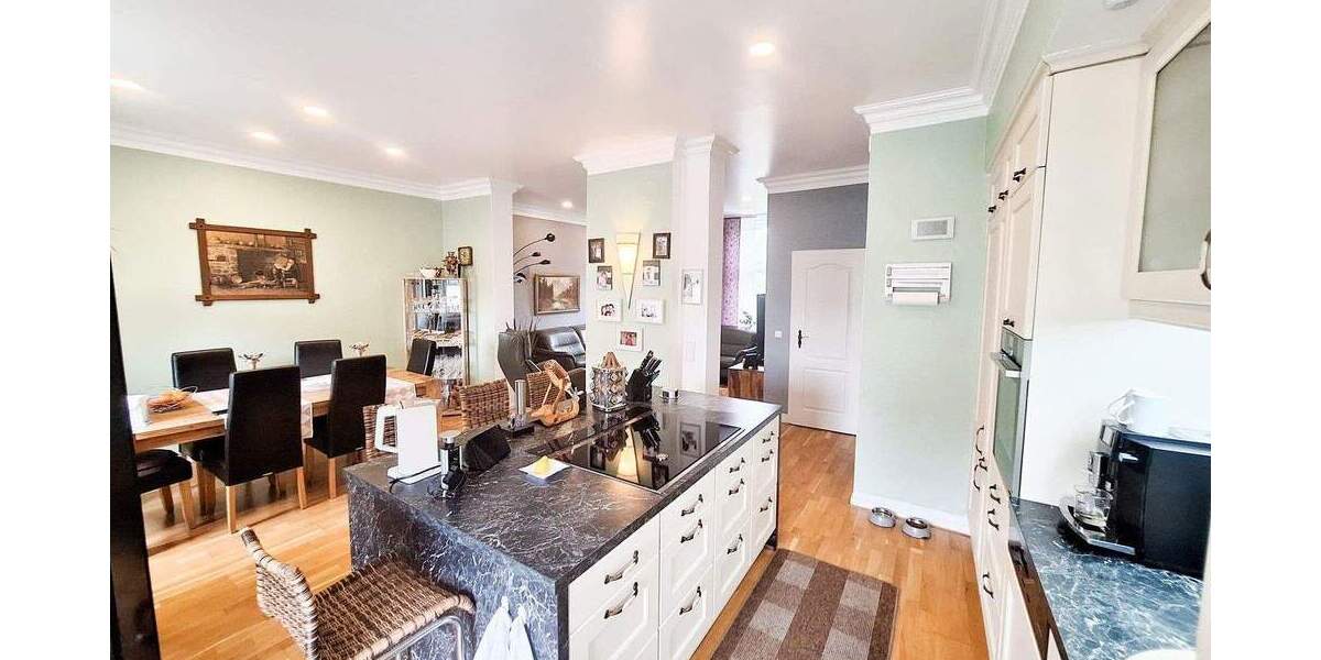 Einfamilienhaus Krefeld Linn - 8 Zimmer, 204 m&sup2;, 625.000&euro; | Angebot:25755263