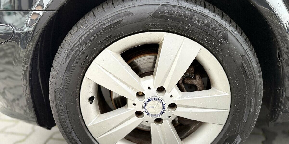 Mercedes-Benz Vito Kombi 122 CDI/ Klima / 2xSchiebetüren / AHK 240.000 km 22.490 &euro; Mönchengladbach 41066