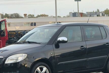Skoda Fabia 154.500 km 3.399 &euro; Mülheim an der Ruhr 45475