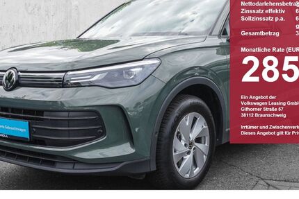 VW Tiguan 13.404 km 29.970 &euro; Düsseldorf 40549