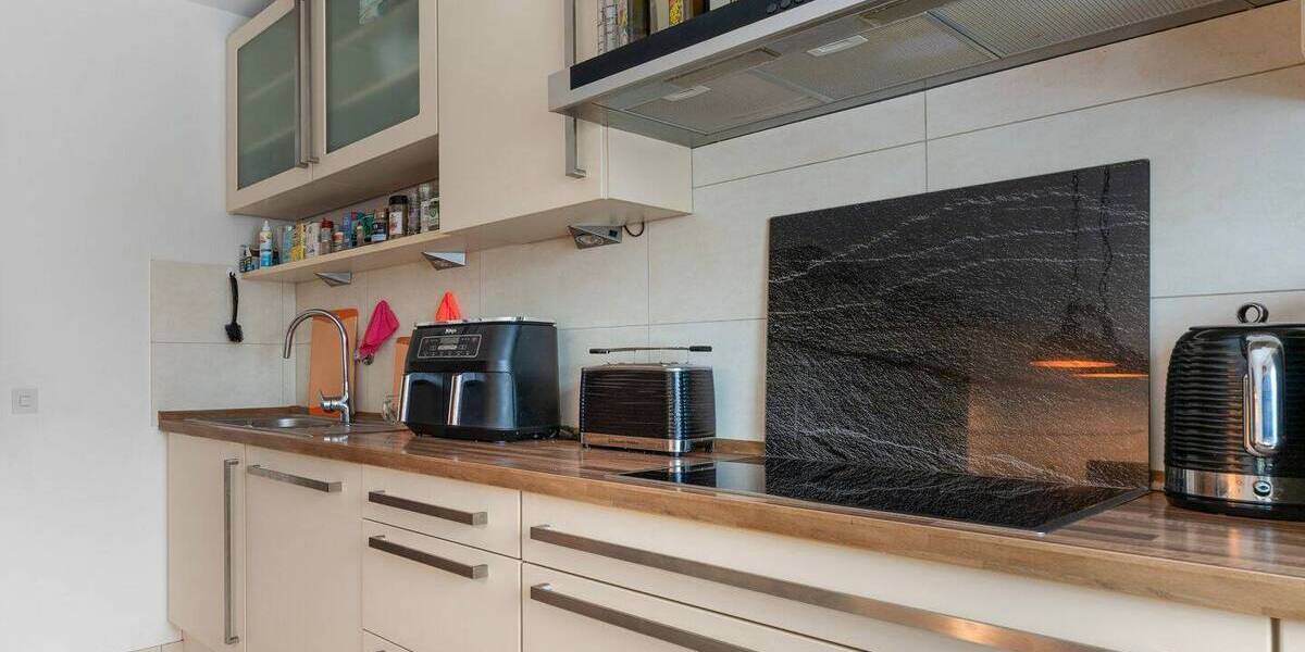 Etagenwohnung Neuss Grimlinghausen - 3 Zimmer, 86 m&sup2;, 379.000&euro; | Angebot:25938947