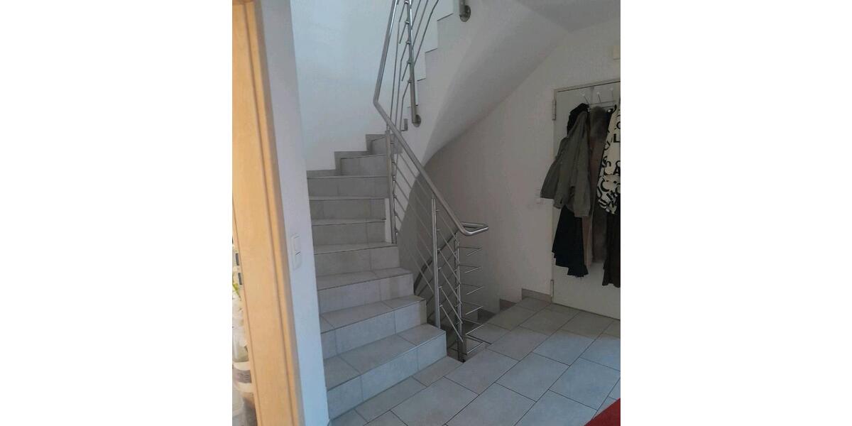 Doppelhaushälfte Erkelenz - 4 Zimmer, 114 m&sup2;, 1.300&euro; | Angebot:26688658
