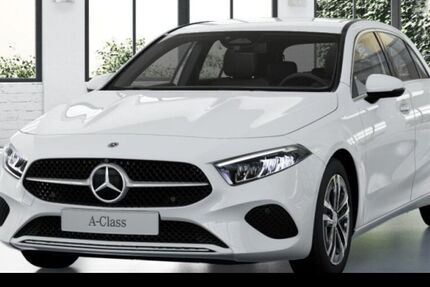 Mercedes-Benz A 180 9.900 km 38.290 &euro; Düsseldorf 40470