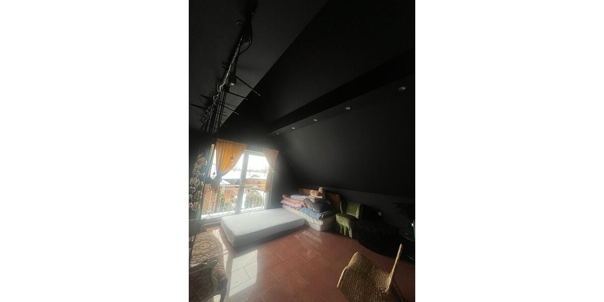 Maisonettenwohnung Mönchengladbach Süd - 3 Zimmer, 90 m&sup2;, 1.460&euro; | Angebot:25395138