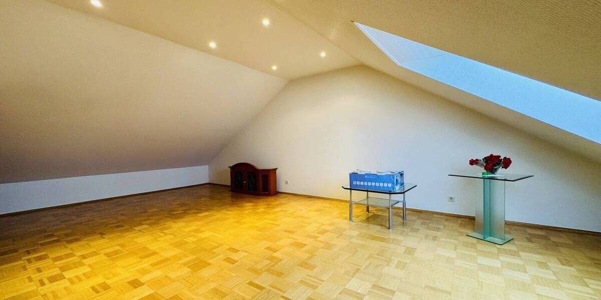 Reihenendhaus Krefeld Fischeln - 5 Zimmer, 121 m&sup2;, 510.000&euro; | Angebot:25743747
