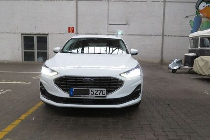 Ford Focus 110.110 km 14.900 &euro; Düsseldorf 40233