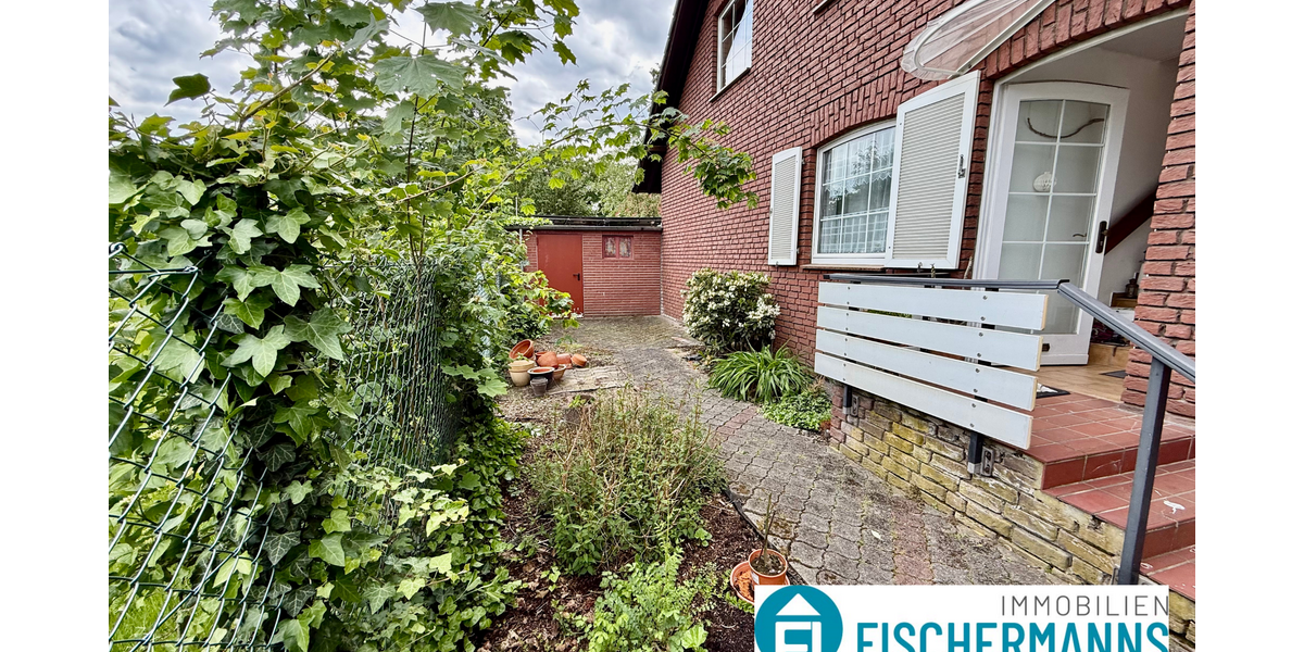 Etagenwohnung Moers - 5 Zimmer, 120 m&sup2;, 1.100&euro; | Angebot:26656231