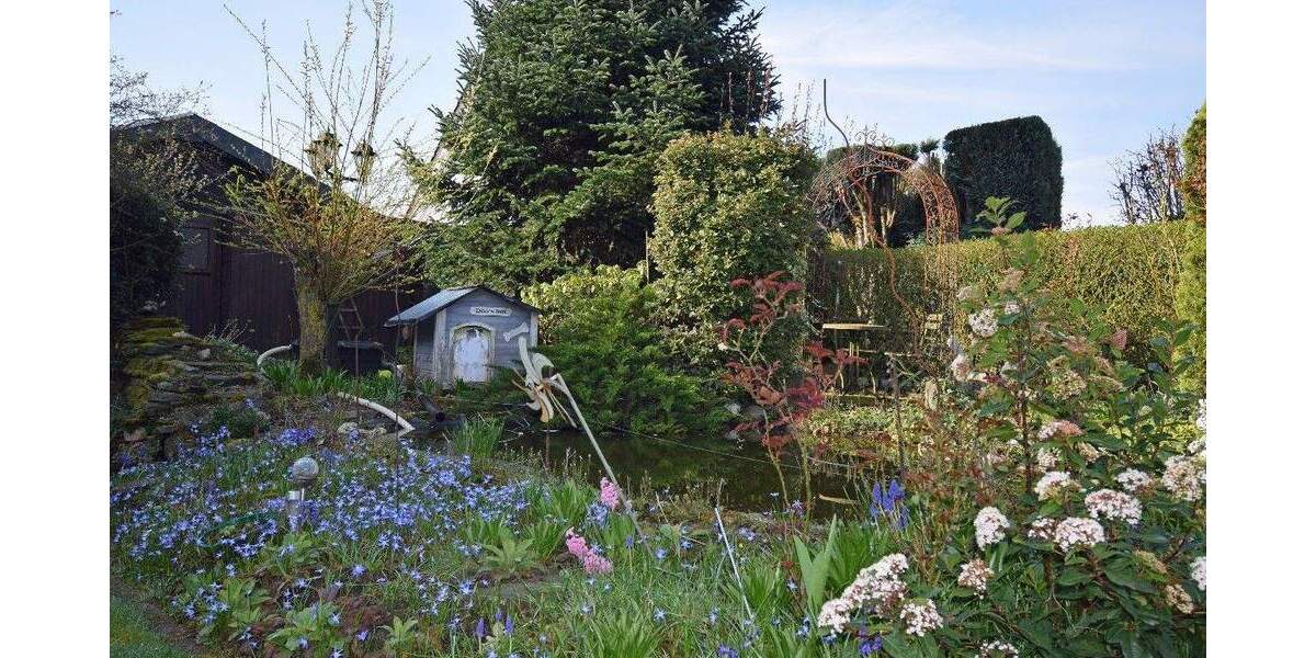 Mehrfamilienhaus, Wohnhaus Brüggen - 8 Zimmer, 153 m&sup2;, 393.000&euro; | Angebot:25696815