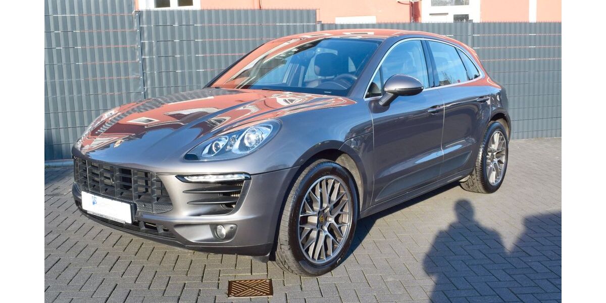 Porsche Macan 175.000 km 24.699 &euro; Meerbusch 40667