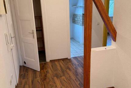 Wohnung Düsseldorf Flingern Süd - 2 Zimmer, 61 m&sup2;, 610&euro; | Angebot:25836350