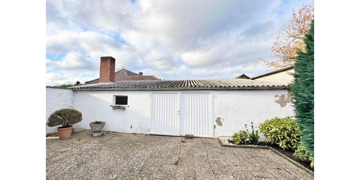 Einfamilienhaus Wegberg / Moorshoven Moorshoven - 8 Zimmer, 287 m&sup2;, 295.000&euro; | Angebot:25665589