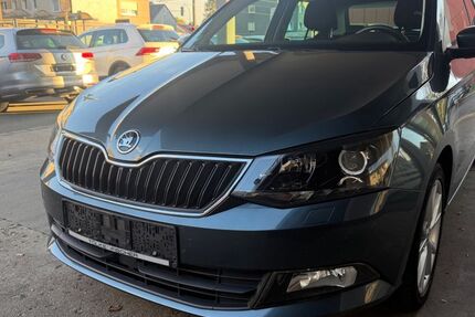 Skoda Fabia 86.000 km 8.990 &euro; Mülheim/Ruhr 45475